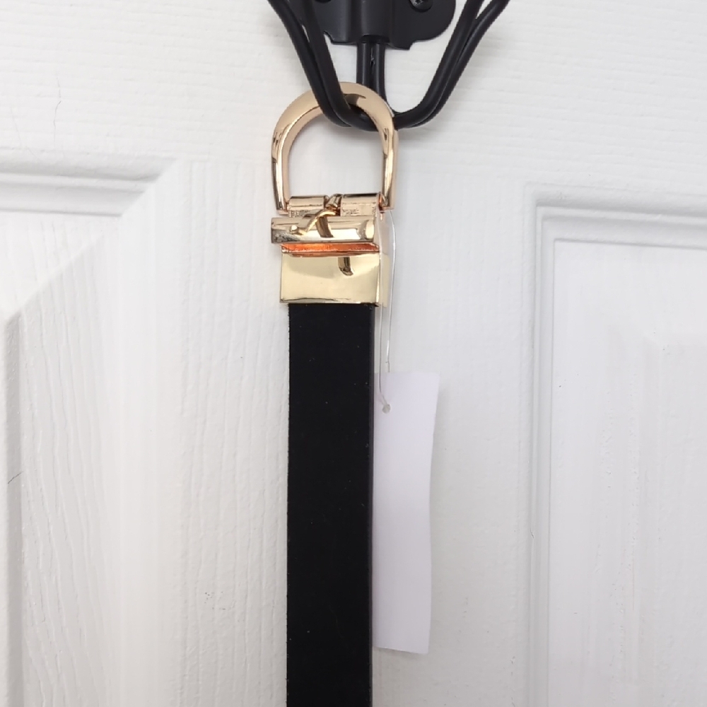 LOFT Medium Gold Buckle Black / Gold Reversible Belt NWT - Picture 2 of 5